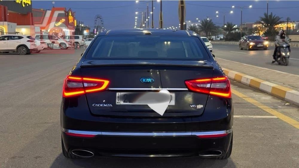 Kia Cadenza